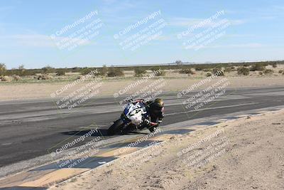 media/Jan-18-2026-CVMA (Sun) [[519f600f45]]/Race 16-Formula Middleweight/